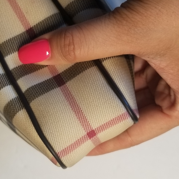 💰SOLD💰 BURBERRY Small Handbag Purse - Picture 3 of 11